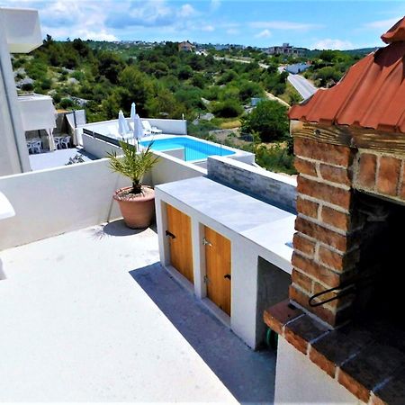 Apartments Huljev Primošten Εξωτερικό φωτογραφία