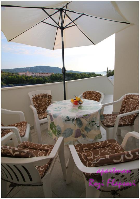 Apartments Huljev Primošten Εξωτερικό φωτογραφία