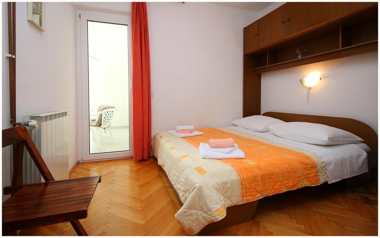 Apartments Huljev Primošten Εξωτερικό φωτογραφία