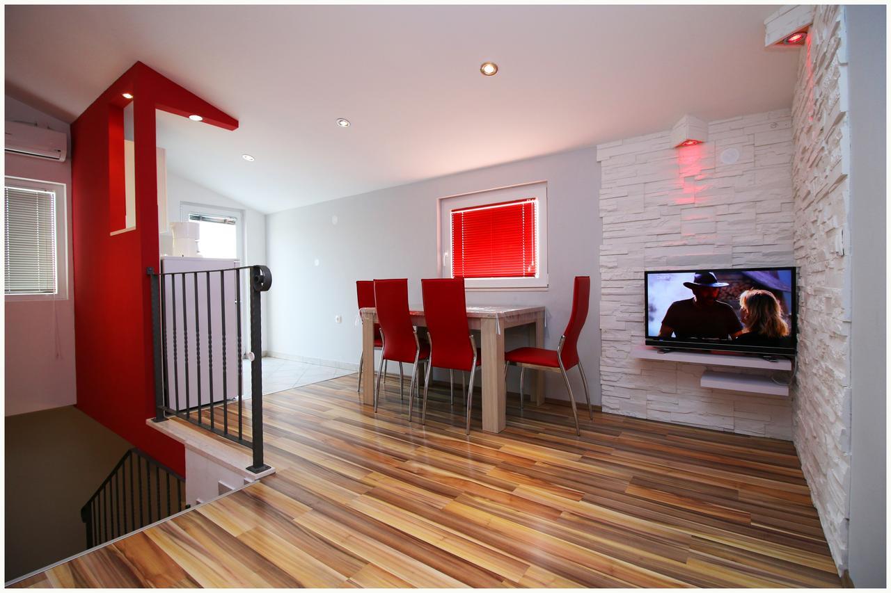 Apartments Huljev Primošten Εξωτερικό φωτογραφία